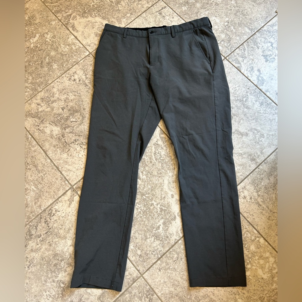 Greg Norman Men’s Golf Pants